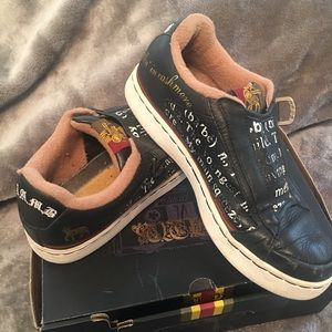 L.A.M.B. Women’s Royal Elastics Sneakers